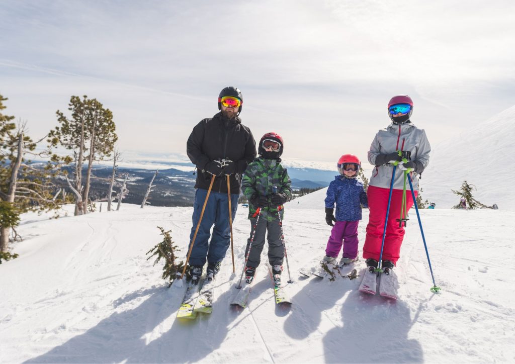 vacances à la neige montagne en famille