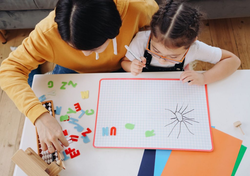 Développer la mémoire, l'attention et la concentration des jeunes enfants