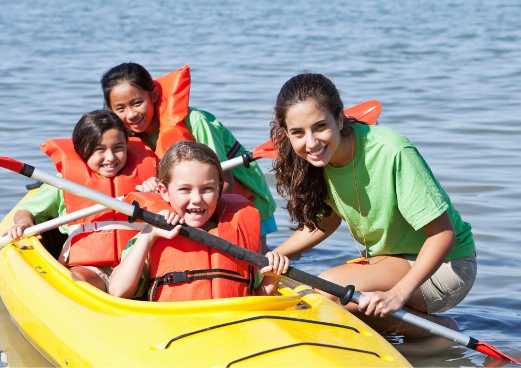 Grand Parc Miribel Jonage Lyon activités nautiques enfants