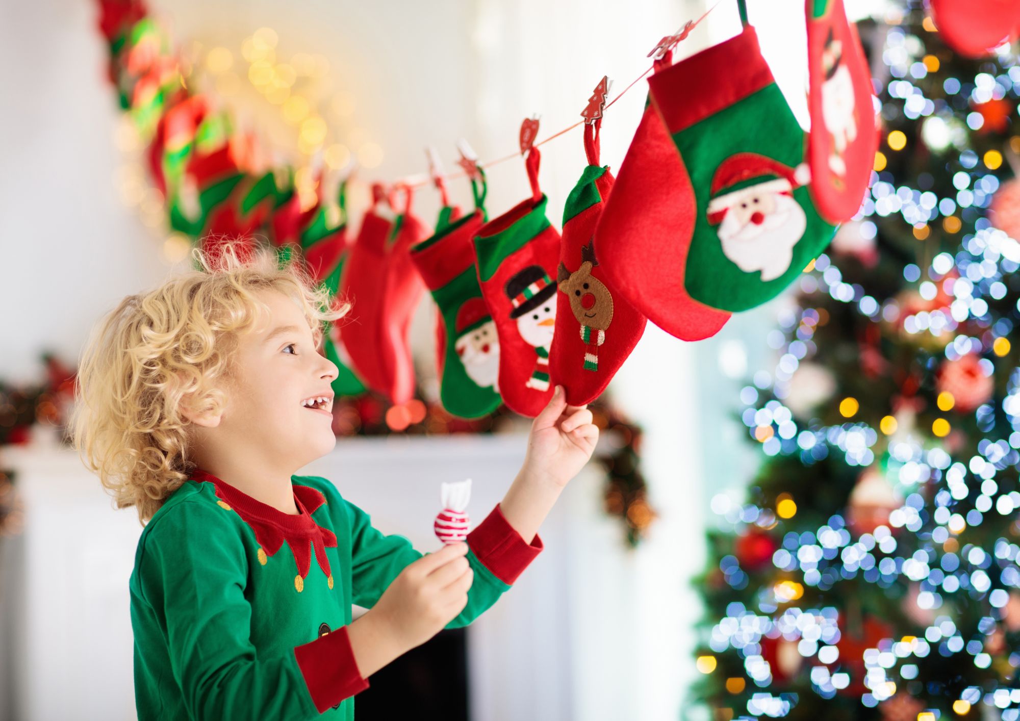 Calendrier De L'Avent Vide à Remplir Soi-même - 24 Pochettes En Papier + Autocollants Numérotés - DIY Noël Pour Enfants Et Adultes