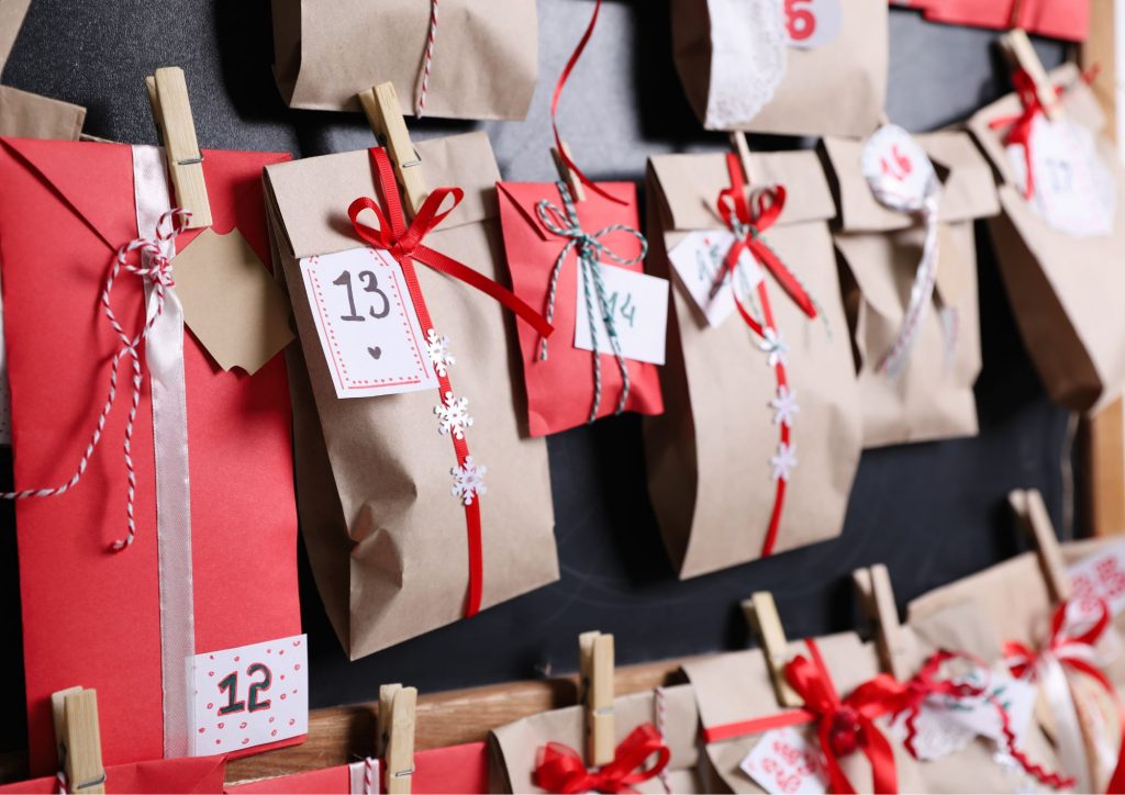 calendrier de Noël avec des enveloppes à fabriquer soi-même