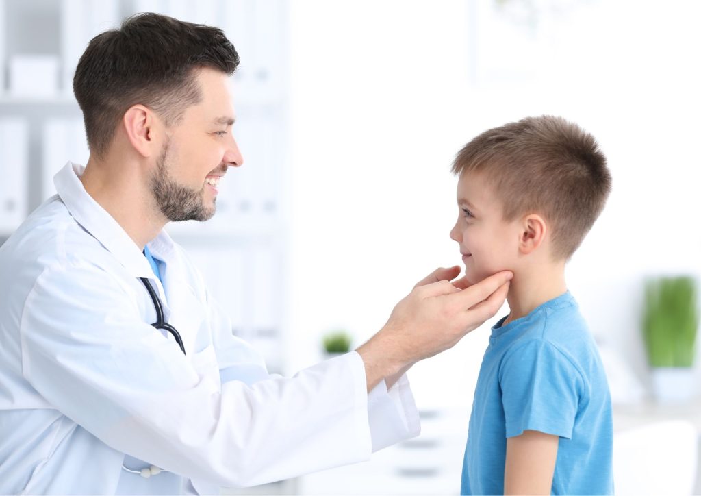 opération enfant ORL