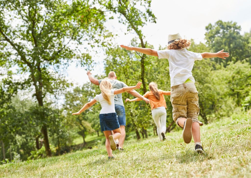 sorties jardin et plein air enfants printemps