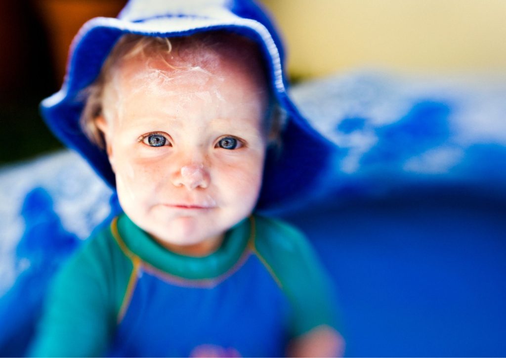 protection soleil enfant crème chapeau anti UV